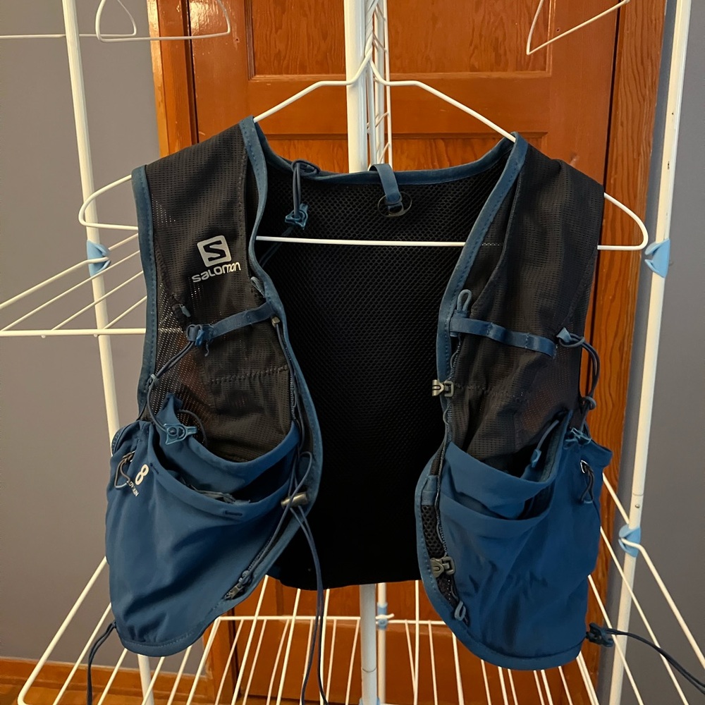 Salomon Advanced Skin Running Vest Womens Size Large in Dark Blue